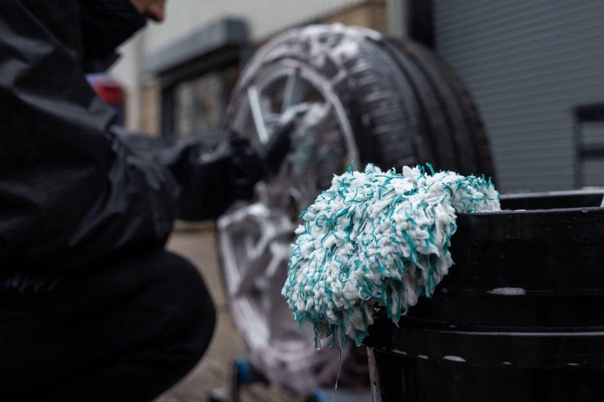 Plush Wheel Mitt Auto Finesse