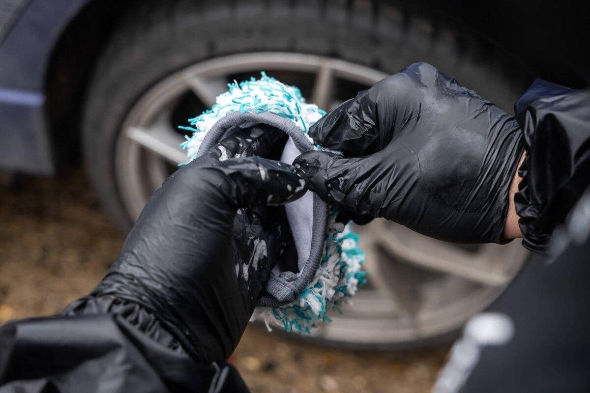 Plush Wheel Mitt Auto Finesse